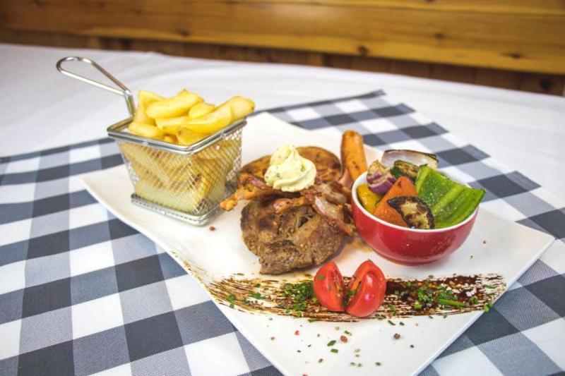 Hotel Restaurant Roemerhof ไลบ์นิทซ์ ภายนอก รูปภาพ